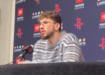 申京:伤病和赛程让我身体被掏空;今天我俩爆发本是赛季初的样子